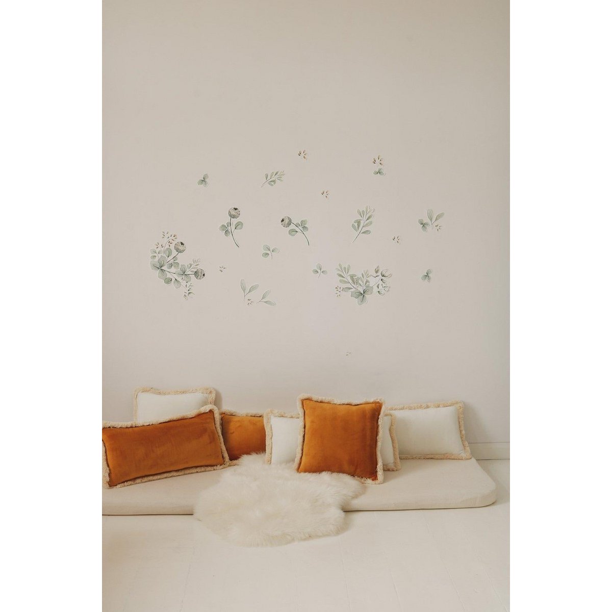 Zacht fluwelen kussen "Mosterd" met franjes