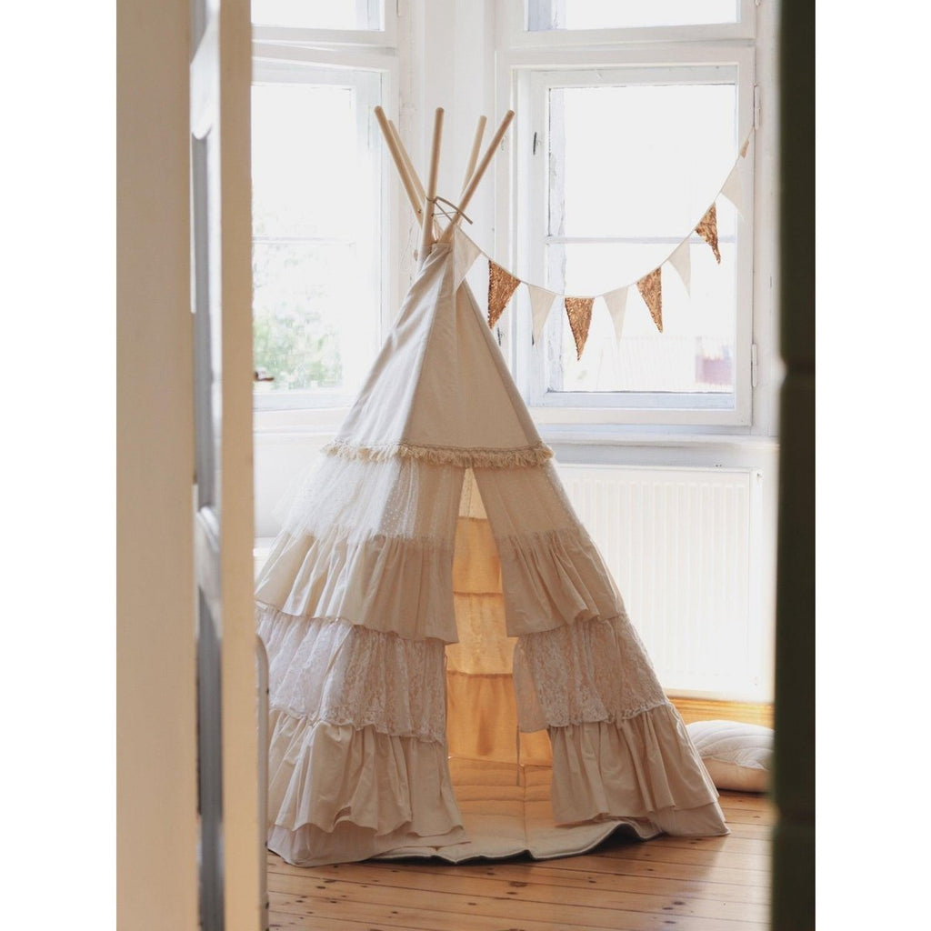 Set "Shabby Chic" Tipi met ruches en bladmatten "White".