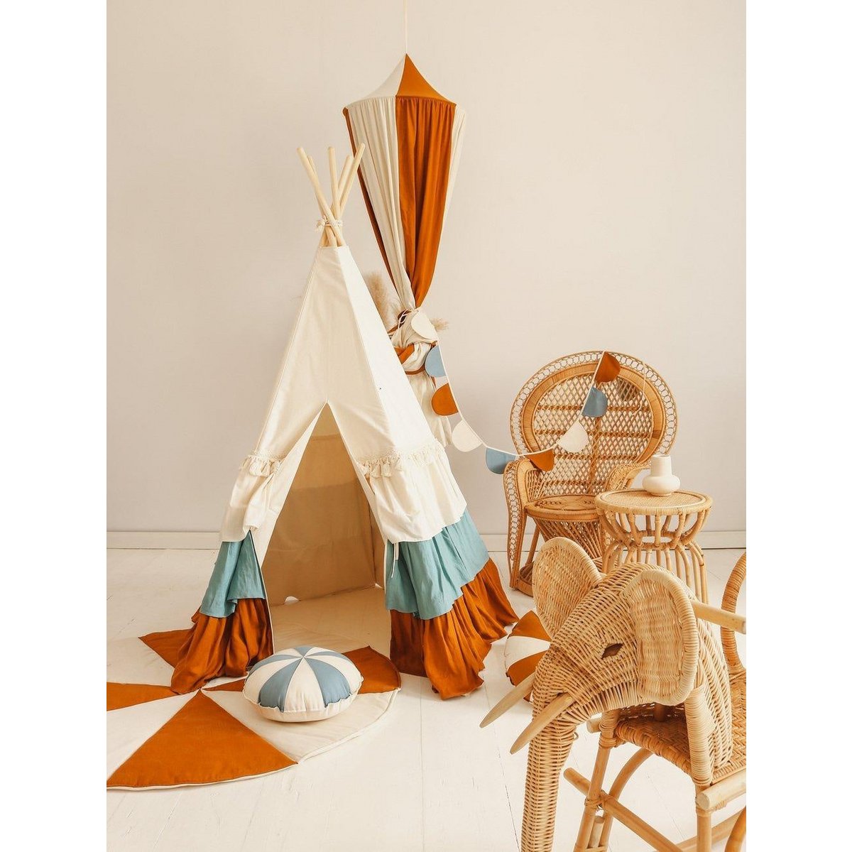 Tipi "Circus" met franjes