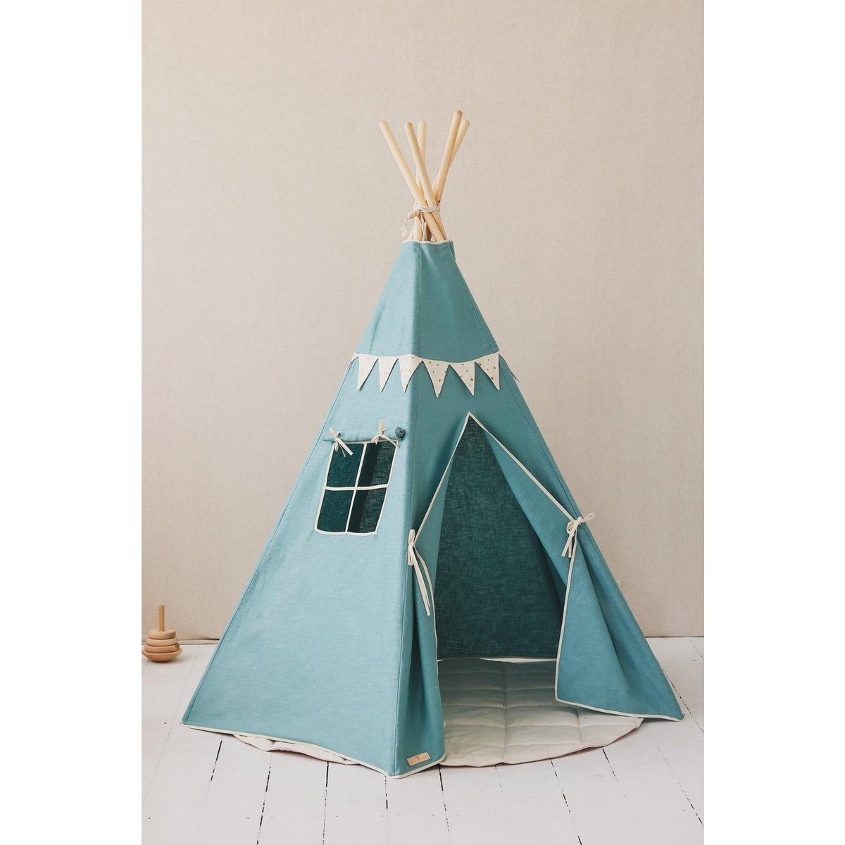 Tipi "Gold Star" met guirlande
