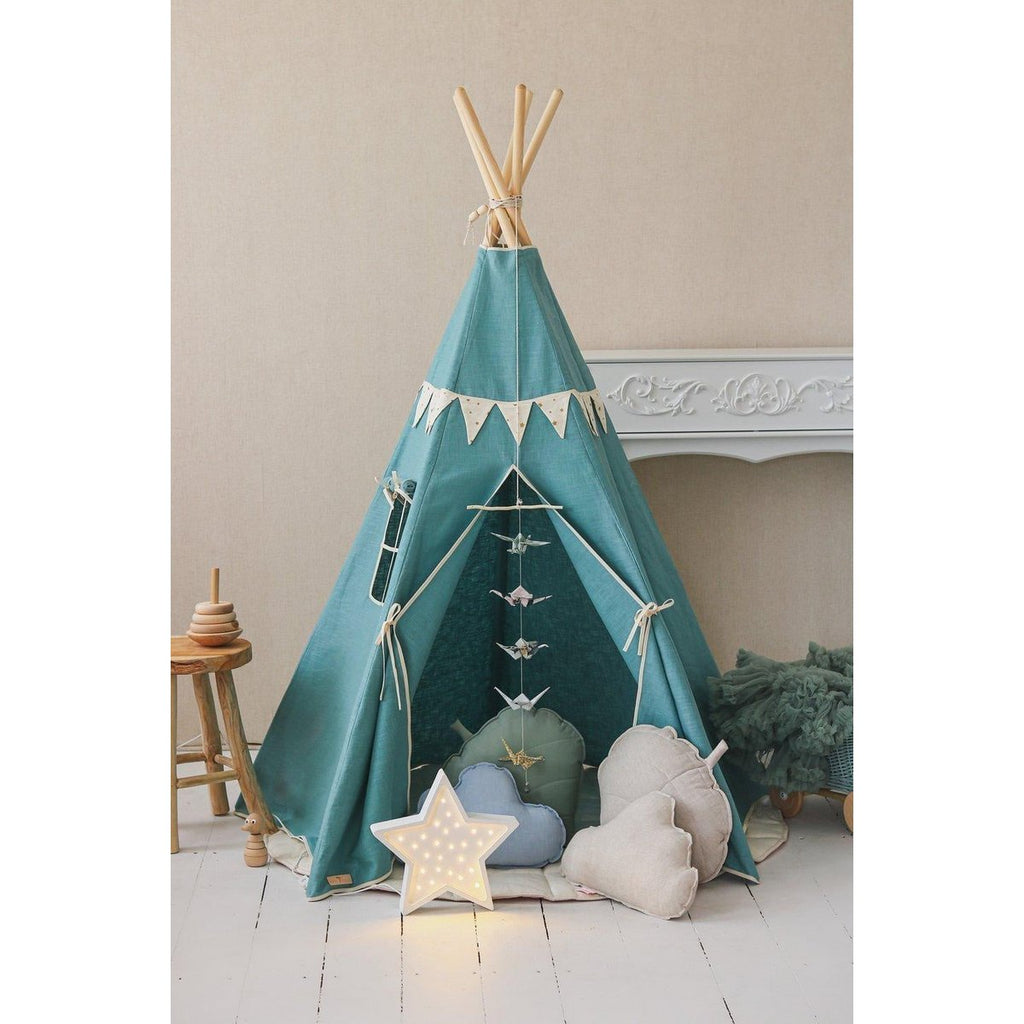 Tipi "Gold Star" met guirlande