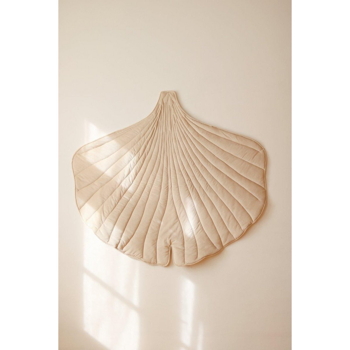 "Crème" fluwelen Ginkgo bladmat