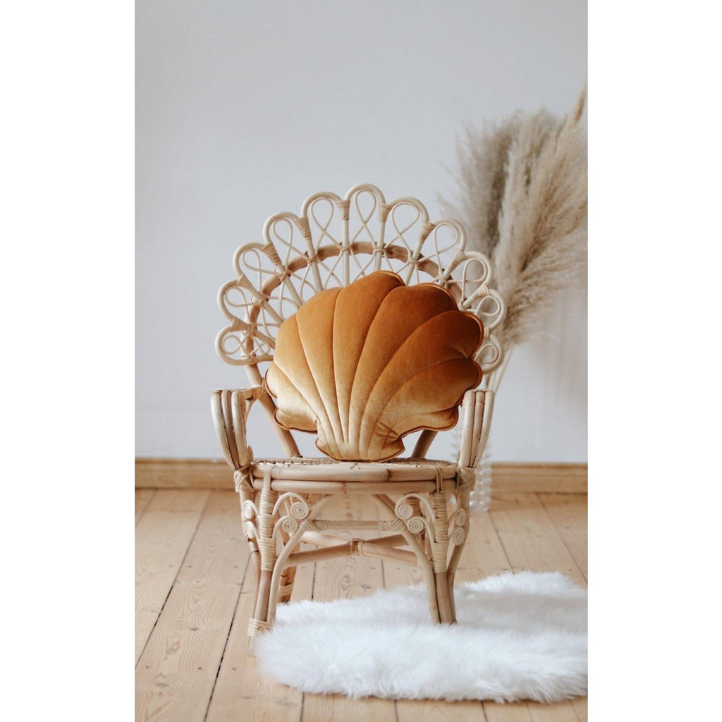 Fluwelen schelpkussen 'Gold Pearl'