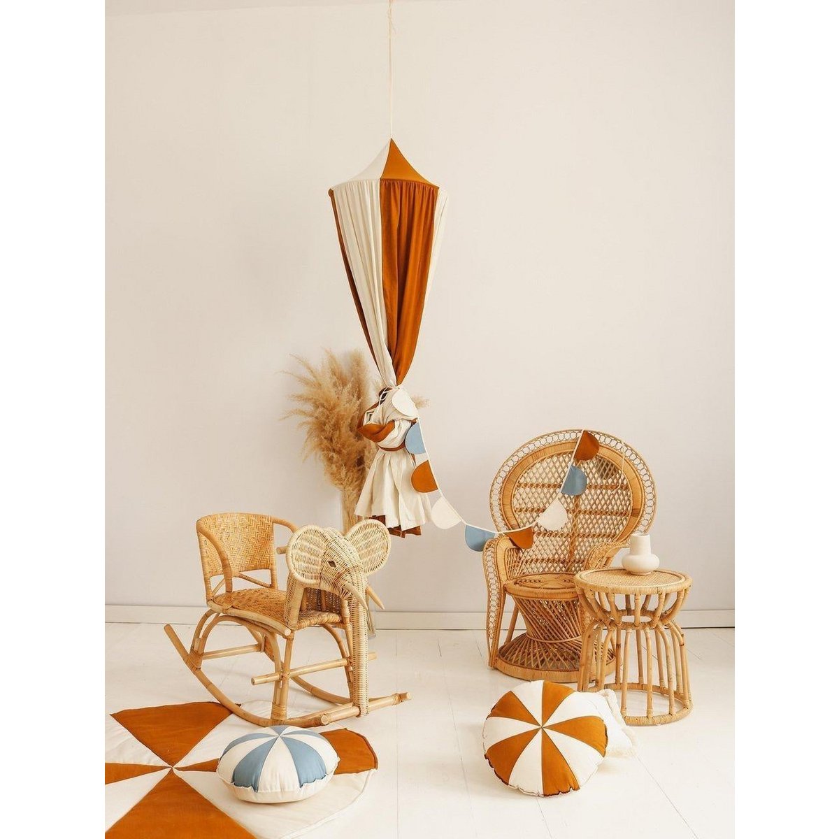 Luifel "Caramel Circus"