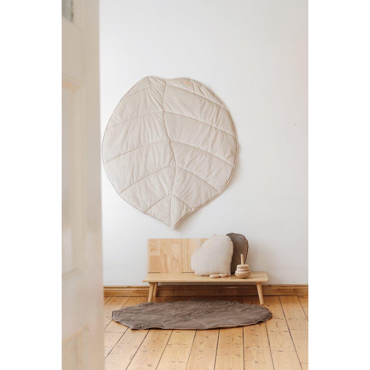 "Crème" fluwelen Ginkgo bladmat