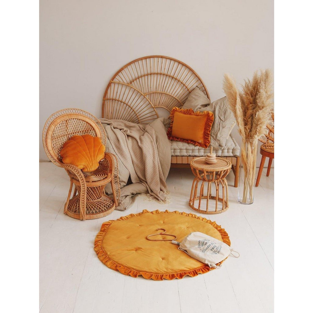 Zachte fluwelen mat met franje “Mosterd”