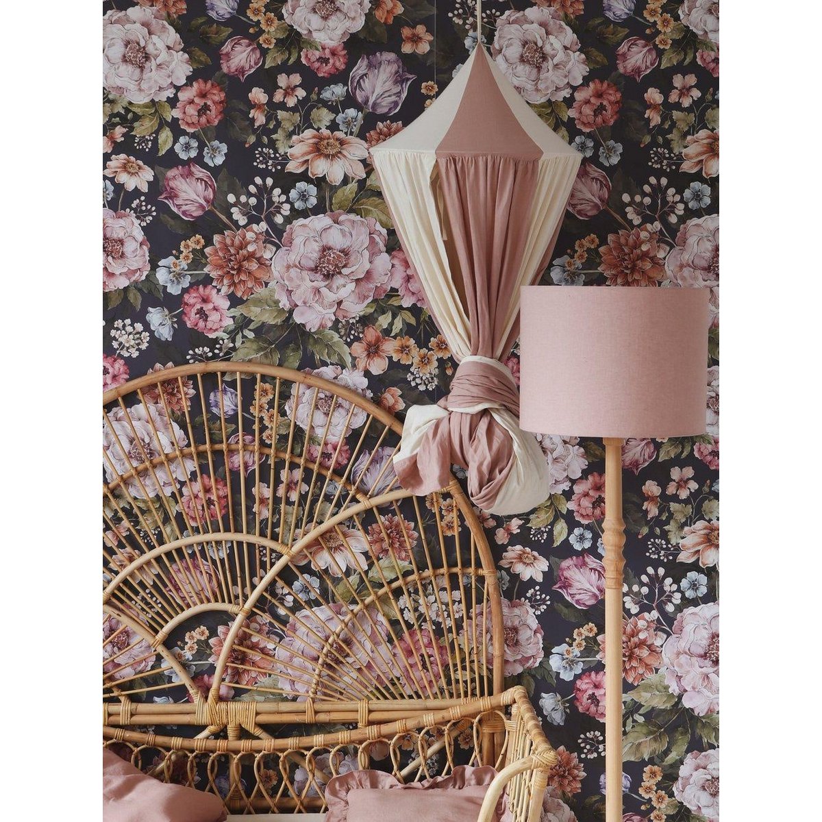 Luifel "Poederroze Circus"