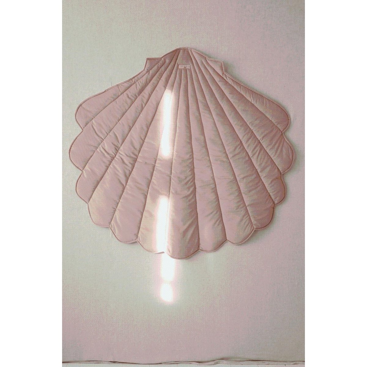 Fluwelen schelpmat "Zacht roze"